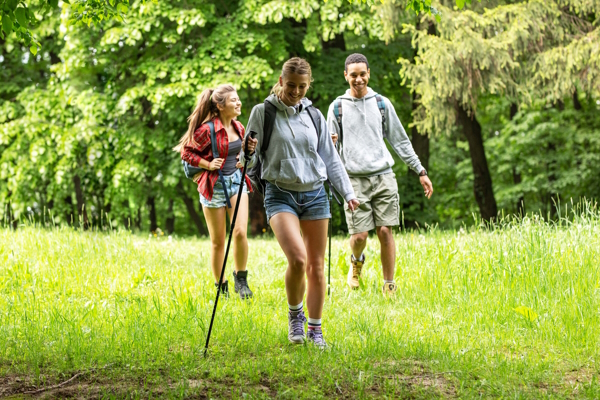 Kinder und Jugendliche haben Spass auf der Englisch und Outdoor Freizeit auf Schloss Gadow