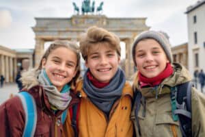 Kinder auf Klassenfahrt in Berlin