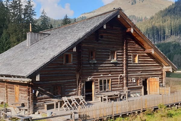 Vater-Sohn Ostercamp auf der Postalm