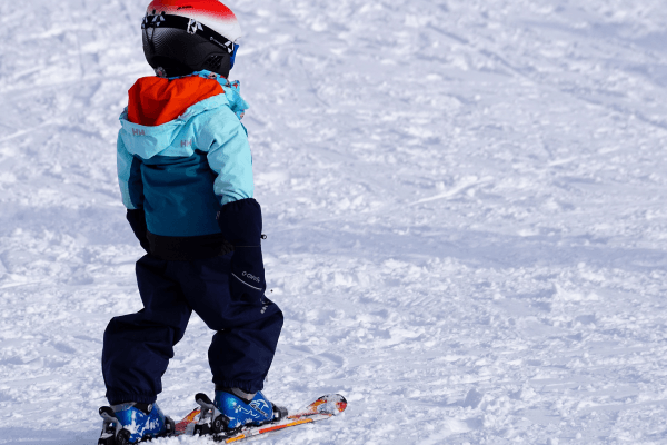 Skifreizeit/Snowboard Camp: Schneesport für Kinder und Jugendlichen 