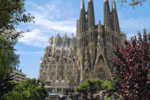 Die römisch-katholische Basilika Sagrada Família in Barcelona